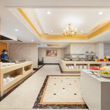 Vienna Hotel (Beihai High-speed ​​Railway Station) Отели рядом со станцией Beihai Railway Station