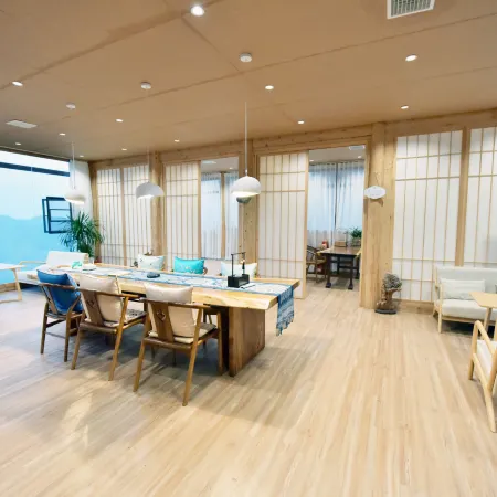 Musshe Xi Wei Homestay (Congjiang Basha Miao Village Branch)