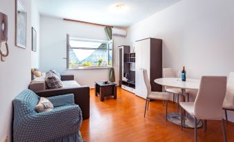 Diving in Split-golf,tennis(1):Airbnb tax included