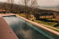 Estrela Serenity - Mountain Resort - 游泳池
