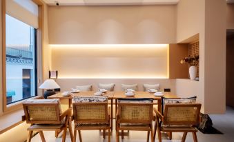 Wuyuan Tranquil Time • High-end Designer Boutique Homestay (Huangling Scenic Resort Store)