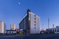 Chonpines Hotel (Tianjin West Railway Station Xianyang Road Subway Station) - واي فاي