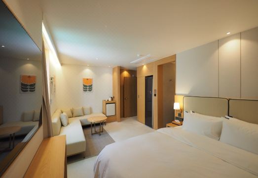 호텔 내부 전경