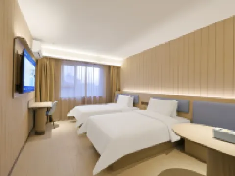 HanTing Hotel (Siping East Railway Station Tiedong Government) Hotele w: Siping