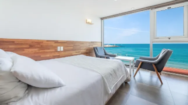 Jeju Dalbeach Pension Hotel in zona Spiaggia Woljeong