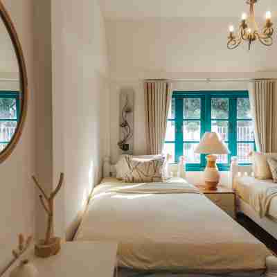 Summer Eternal Pool Villa Nimman Rooms