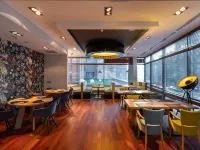 Qubus Hotel Bydgoszcz Hotels near Granaries