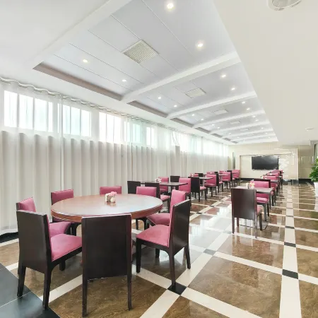 CLOUD LUXURY HOTEL