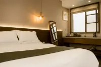 Yinhai·Luxury Leisure Lodge Hotel berhampiran Dichen Expo Qingming Shanghe Dynamic Pavilion