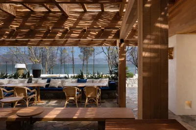 Dali Zuodu Seaview Resort Hotels near Huayu Ranch