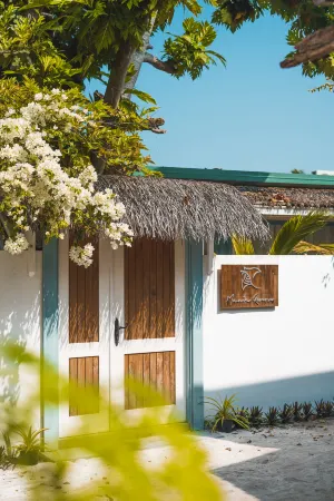 Manta Reserve Отели в г. Kunfunadhoo