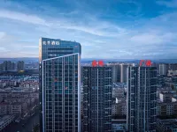 美季酒店（焦作高鐵站萬達廣場店） 鄰近中國非物質文化遺產當陽峪絞胎瓷博物館的酒店