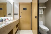 City Comfort Inn Hotel (Wuzhou Taiyang Plaza municipal government ) - 3-Star