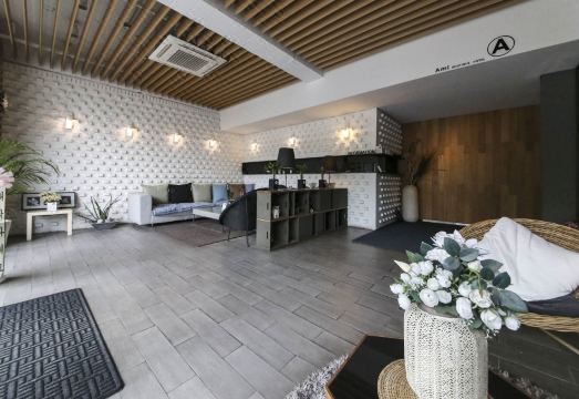 아미 호텔 객실 내부