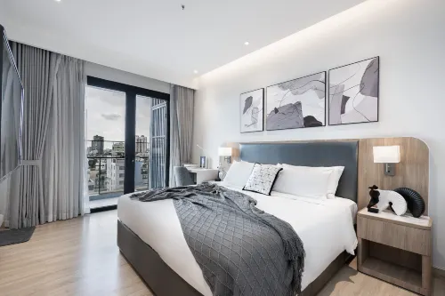 Luxury Condotel - Zenity Capitaland