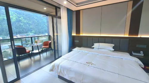Xijiang Life Xiaozhu Homestay - 2 ดาว