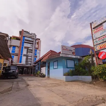 Voyagers Palace