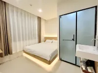 YOU HOTEL (Dalian Xi'an Road Branch)