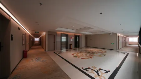 Yunda Hotel Отели в г. Дунлань