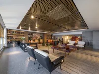 James Joyce Coffetel Hotel (Luoyang Dawei Tiandi Wangcheng Park)