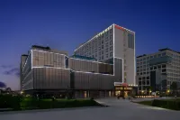 廣州白雲機場文旅城希爾頓歡朋飯店 廣東技術師範大學(白雲校區)附近的飯店