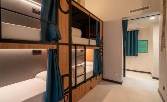 The Central House Granada Elvira