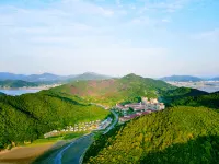 Workers'Resort Ningbo (Banbianshan Dujia) - Mountain view
