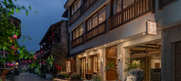 Jiye Chinese Inn (Haiwozi Ancient Town) Hotels in Pengzhou