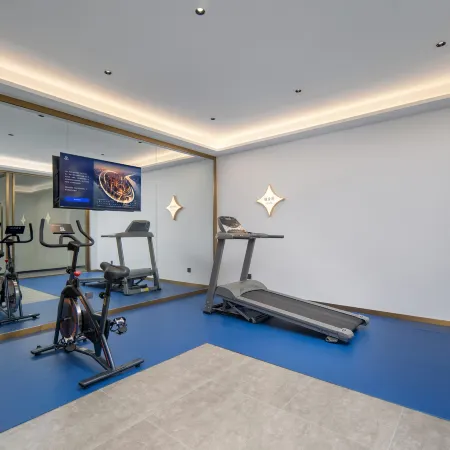 Jinjiang Hotel (Hami Railway Station Youyi Road)