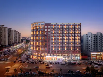 Suiman Hotel (Hohhot Stadium Metro Station) Hotel in zona Department of Language and Literature of Hohhot University for Nationalities