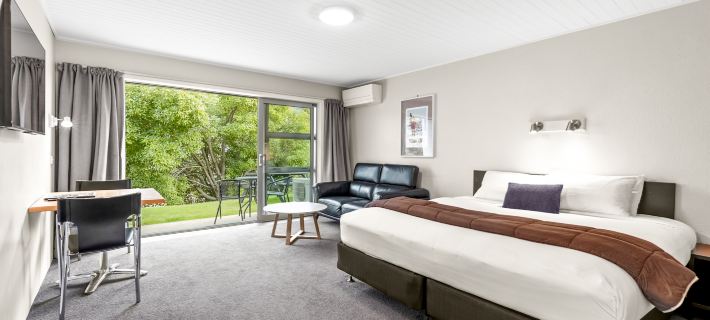 ASURE Brookvale Motel ワナカのホテル
