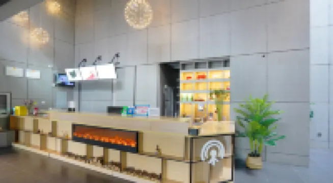 Haolaiwu Grand Hotel (Baoding Gaobeidian Baigou International Trade City)