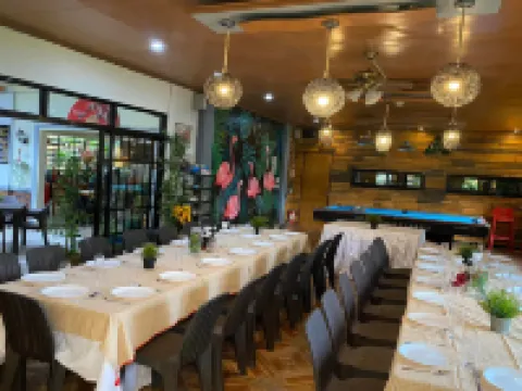 Mom Shie's Apartelle La Union Hotels in Caba