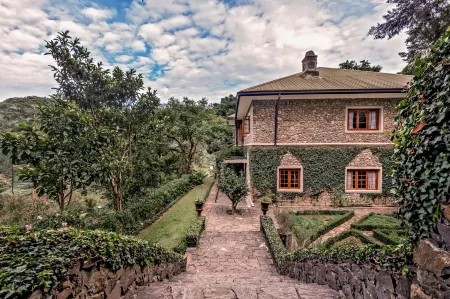 Jetwing Warwick Gardens, A Luxury Reserve