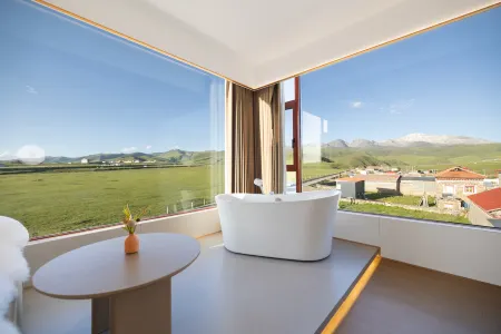 Skarl Homestay in Kangding City (Ta Gong Grassland Store) Отели рядом с достопримечательностью «Тагун»