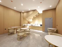 Manxi Rui Hotel (Baoding Mancheng Taoyuan Street) Hotels near The Seventh Hospital of Baoding