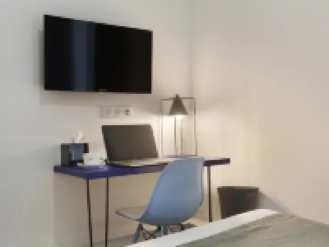 โรงแรมลัลโคฟ โรงแรมในนีซ