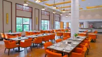 WUYI MOUNTAIN YUEHUA RESORT - breakfast