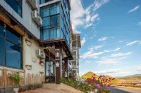 One hill and  one inn Hotels near Bailang Scenic Area