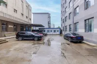 Wanxin R Hotel, Ocean Mall,   Exhibition Center, Tangshan City - Parking