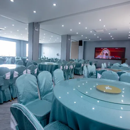 Aijia Business Hotel