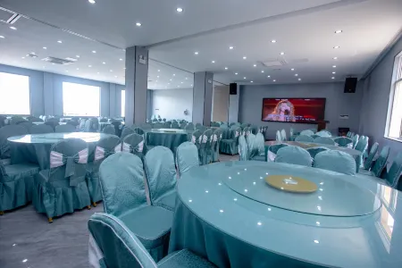 Aijia Business Hotel