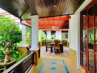 Secure 3 Bedroom Villa near beach