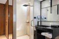 Yuejianli Hotel (Nanshan Shenzhen Bay Port Branch)