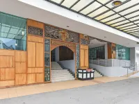 Sunday Malacca Formerly Tun Fatimah Hotels near Queen Victoria's Fountain