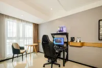 創娛電競酒店（南寧龍光普羅旺斯店）