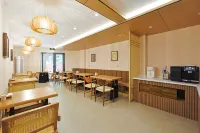 Songjian Xiaoyin Homestay (Changbai Mountain North Scenic Area Distribution Center)