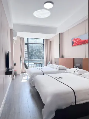 Jiu Gong Cloud Hotel Hotel a Jiugong Mountain