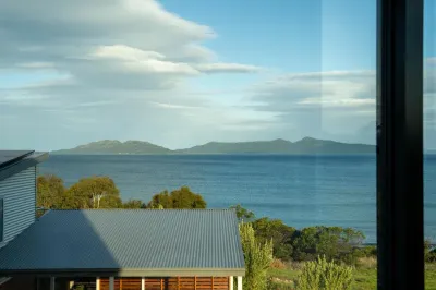 The White House Hotels near East Coast Heritage Museum
