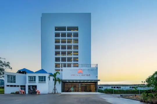 Xinmylin Boutique Отели рядом со станцией Железнодорожная станция Паттая